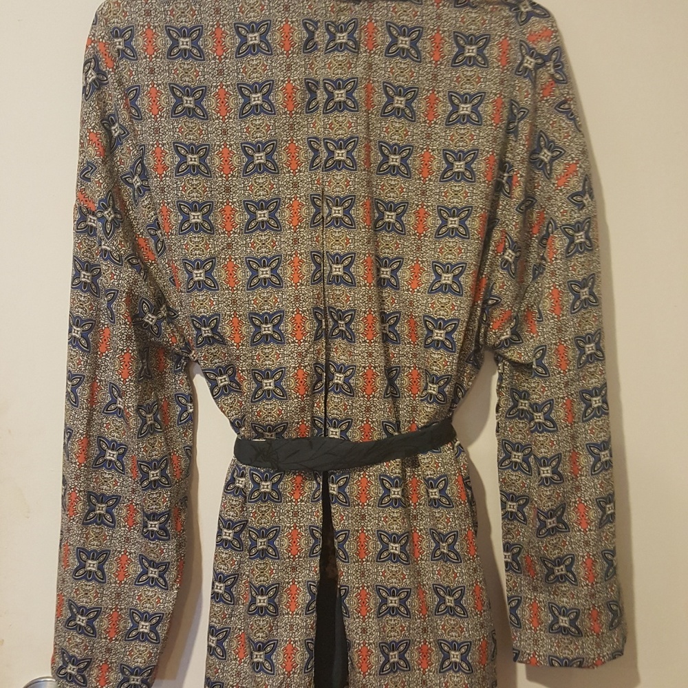 Blouse - Picture 2 of 2
